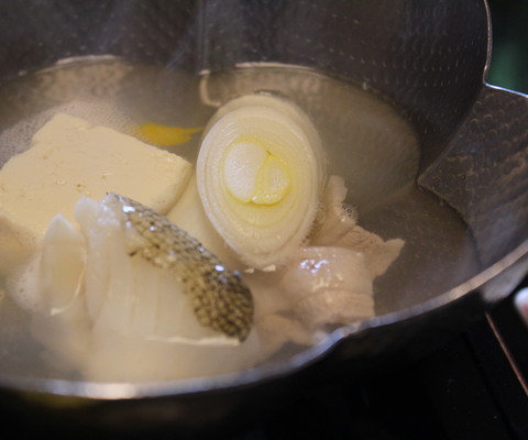 Tofu with small shrimp.