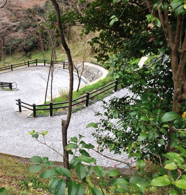 Winding path down the mountain.