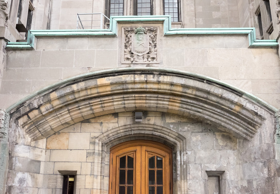 Montreal--below_the_park-s019-r3