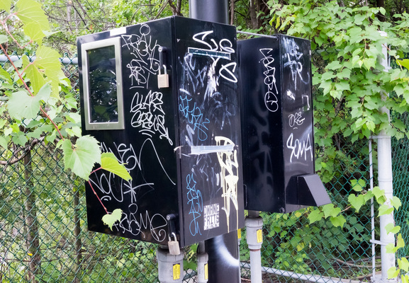 Montreal--below_the_park-s025-r2