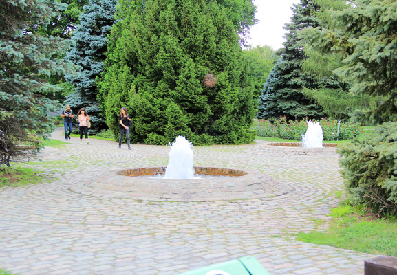 Montreal--montreal_botanical_garden-s116-r3