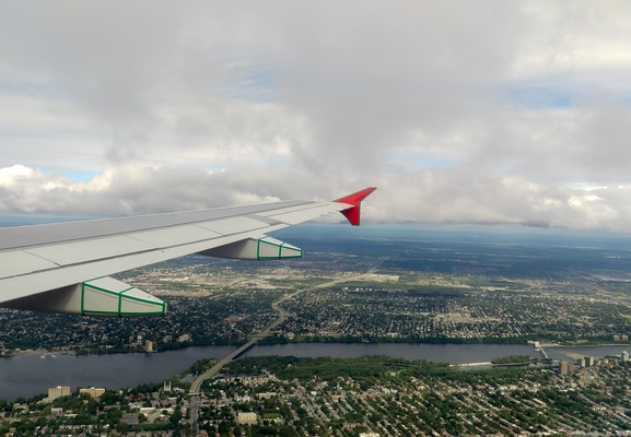 Montreal--travel-s001-r4