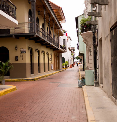 Panama--streets-s035-r2