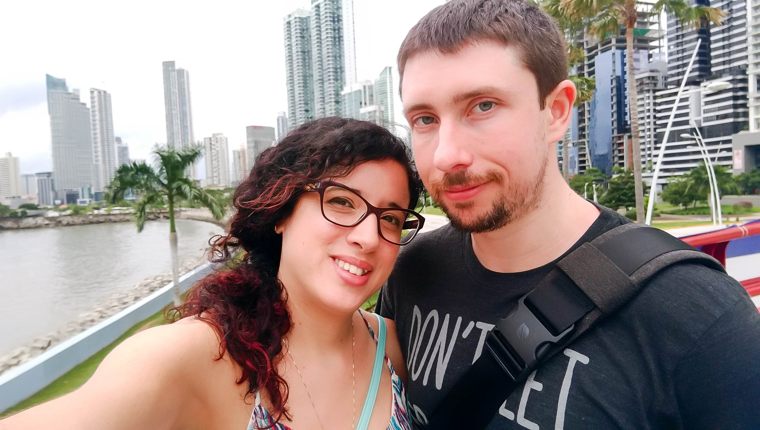 Panama--waterfront-s032-r5