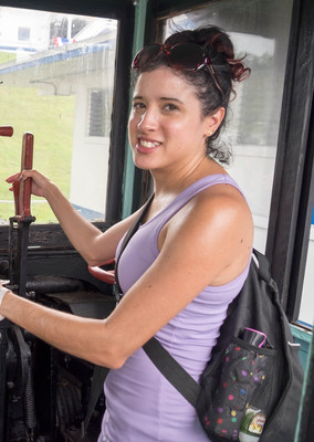 Panama--gatun_locks-s120-r4