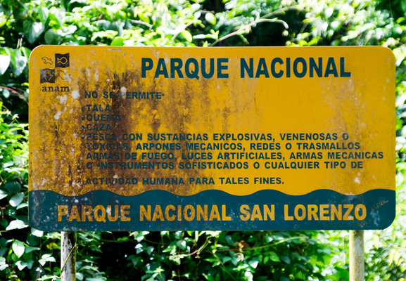 Panama--san_lorenzo_walk-s062-r3