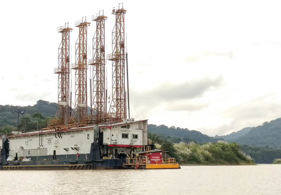 Panama--water-s029-r3