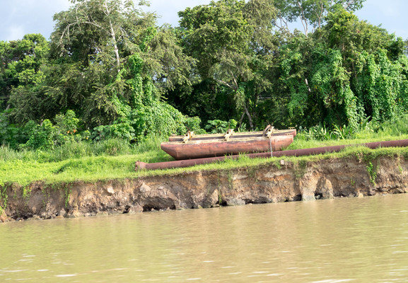 Panama--water-s032-r2