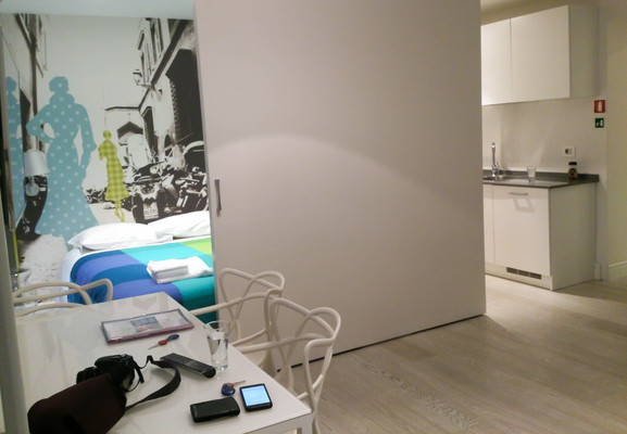 Nice coffee area (by Marilyn)