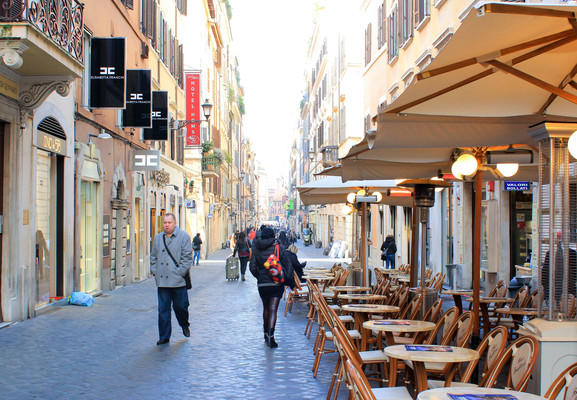 Tourists Traveling (by Marilyn)